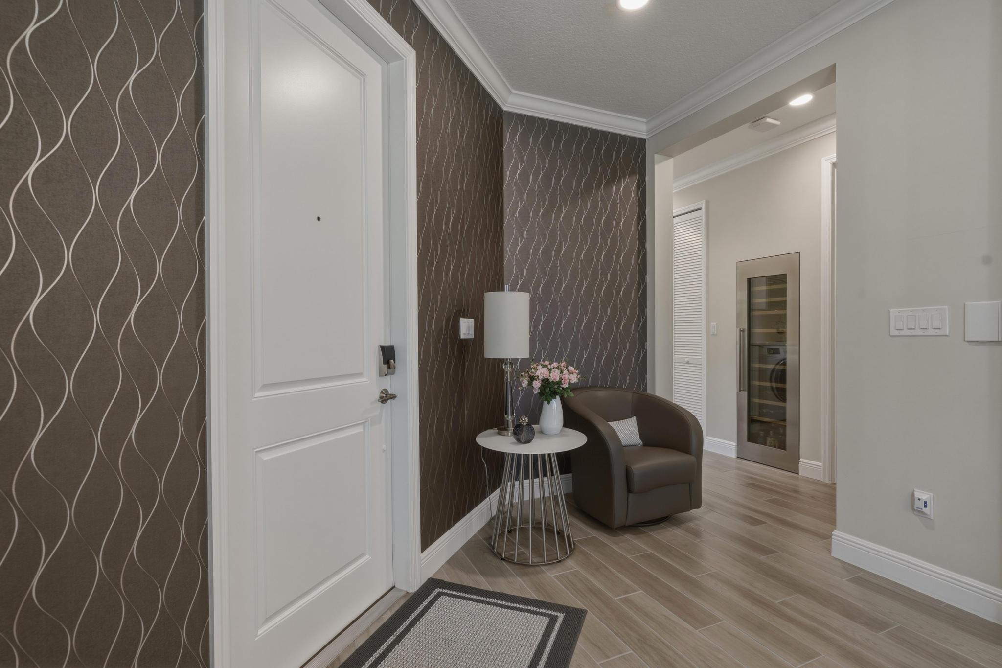 CRYSTAL LAKE 1ST SEC - Residential