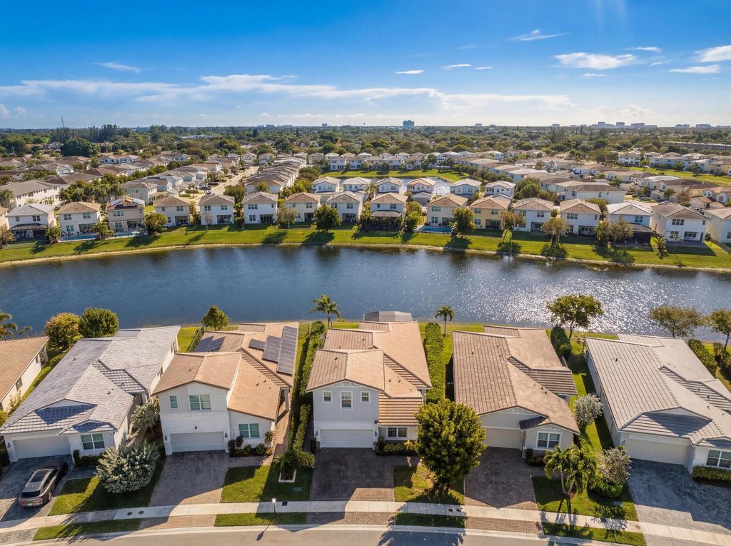 Photo of 4122 Rosa Drive, Deerfield Beach, FL 33064 (MLS # B26000801)