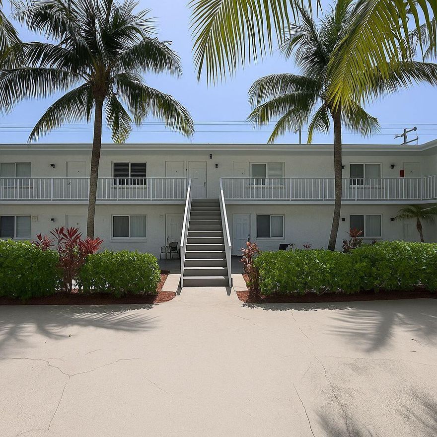 1 Bedroom / 1 Bathroom in Pompano Beach - Free First Month! Move right into this freshly updated 1 bedroom, 1 bathroom apartment in beautiful Pompano Beach! This clean and comfortable unit features brand-new vinyl plank flooring, a bright living space, and a well-designed layout perfect for easy living.Located walking distance to the Shoppes at Haven, offering convenient access to restaurants, Publix, Youfit Gym, and more--everything you need right at your doorstep.Enjoy the convenience of NO HOA and an easy, fast move-in process--get approved quickly and settle in without the usual hassle. Limited-time special: FIRST MONTH RENT FREE!Don't miss out on this amazing deal--call today!