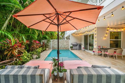 Tiny photo for 436 NE Wavecrest Way, Boca Raton, FL 33432 (MLS # B26011547)