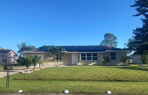 A home in Port St Lucie