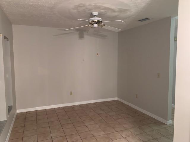 PORT ST LUCIE SECTION 10 - Residential Lease