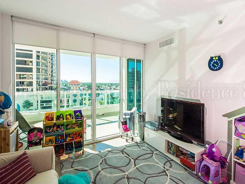 Las Olas Beach Club - Residential Lease