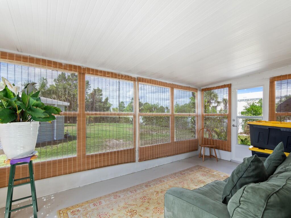 Pinelake Village Mobile Home Park - Residential