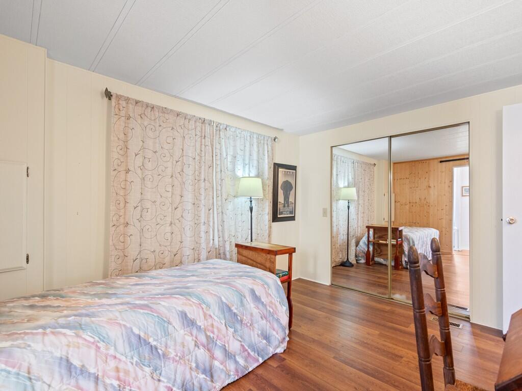 Pinelake Village Mobile Home Park - Residential