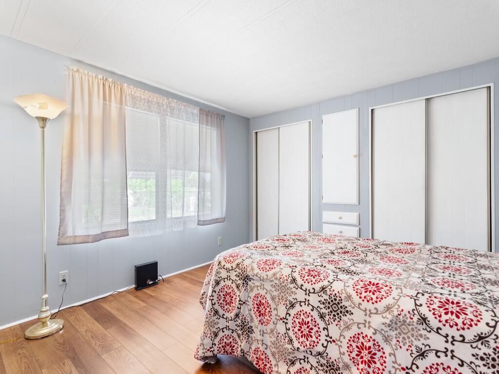 Pinelake Village Mobile Home Park - Residential