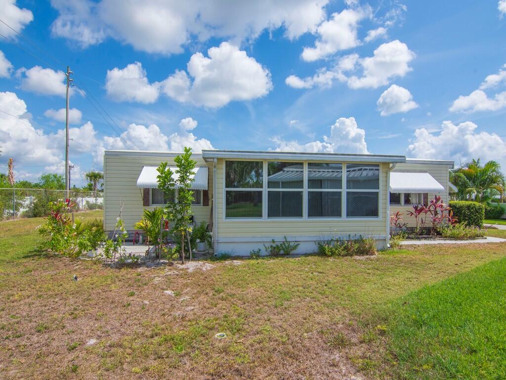 Pinelake Village Mobile Home Park - Residential