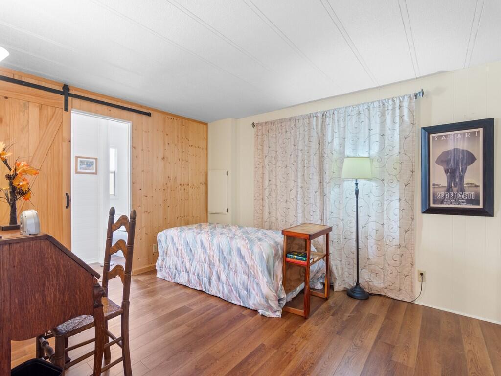 Pinelake Village Mobile Home Park - Residential