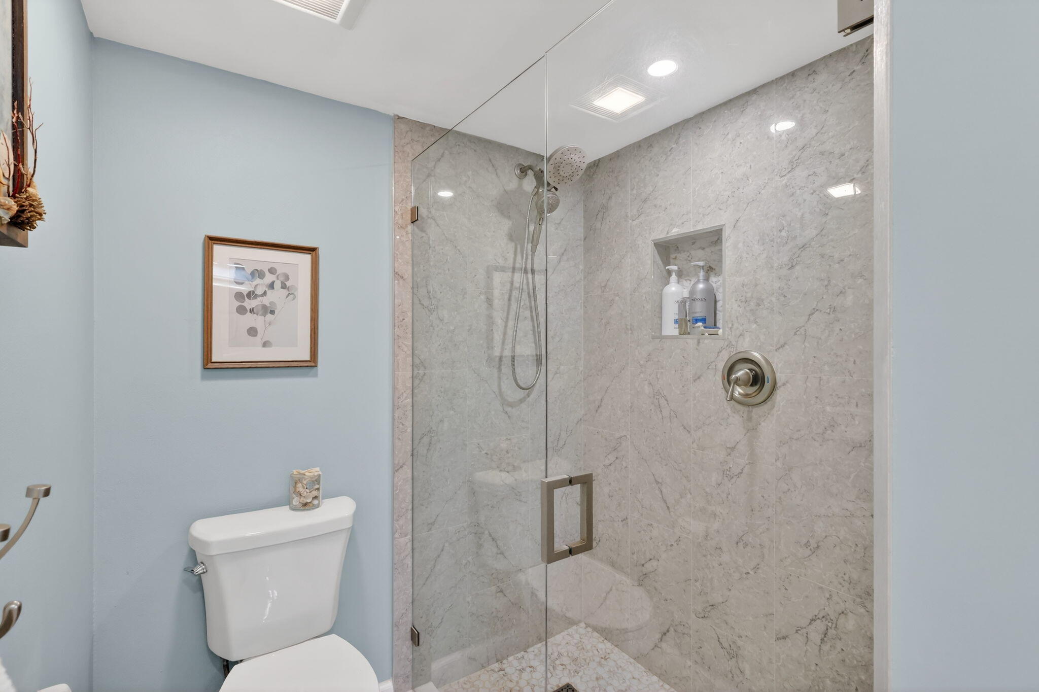 BRYN MAWR OCEAN TOWERS, A CONDOMINIUM - Residential