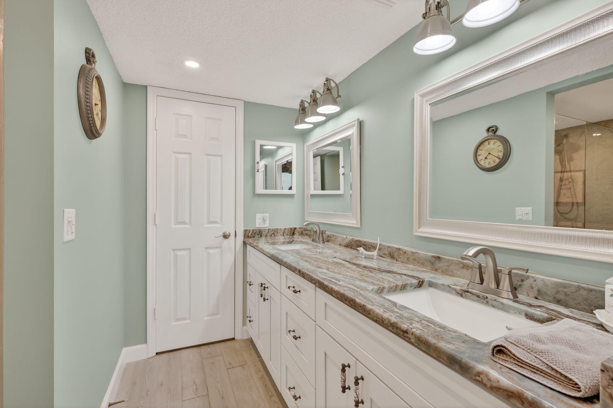 BRYN MAWR OCEAN TOWERS, A CONDOMINIUM - Residential