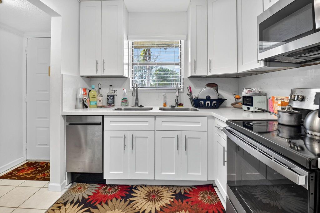 Photo of 21894 Lake Forest Circle #106, Boca Raton, FL 33433 (MLS # R11126765)