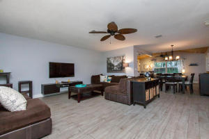 TROPIC PALMS 2 - Residential