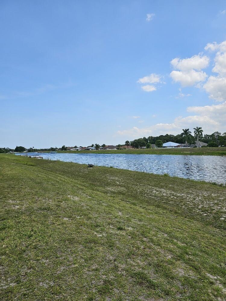 759 SW Alton Circle, Port St Lucie, FL, 34953/$494,000 2 759 SW Alton Circle