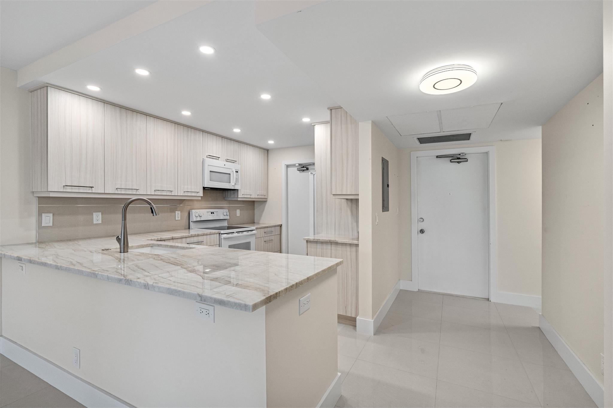 Palm Aire Country Club - Residential