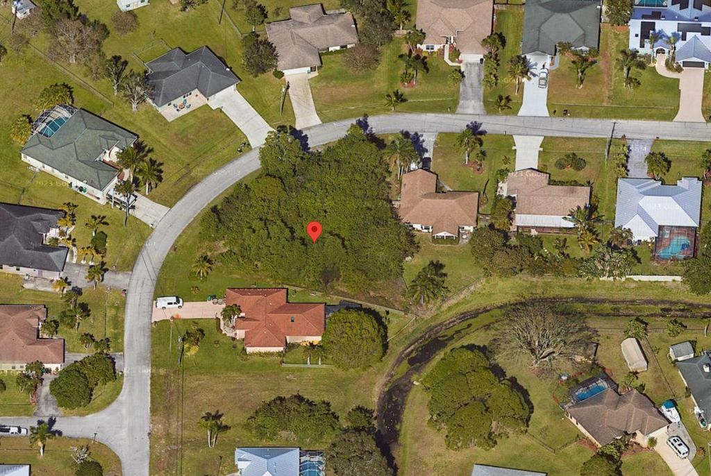 Photo of 488 SE Nome Drive, Port St Lucie, FL 34984 (MLS # R10924703)