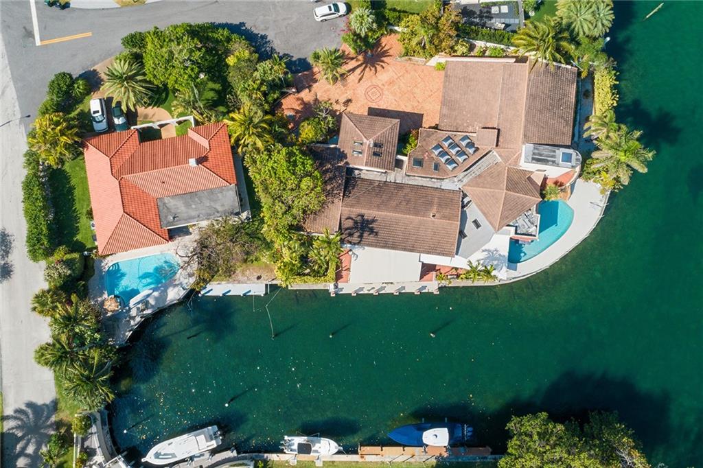 Sun & Surf Club Community - Residential