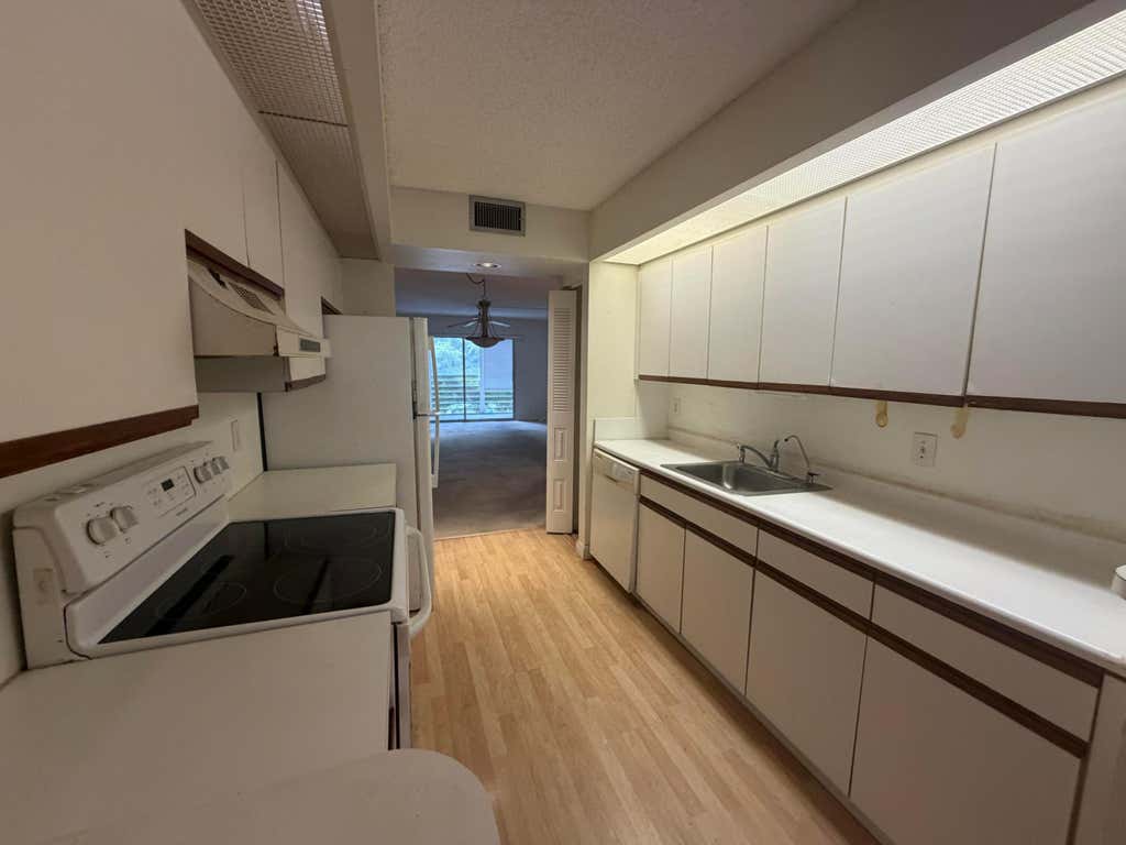 Photo of 1601 ABACO Drive #L3, Coconut Creek, FL 33066 (MLS # B26067289)