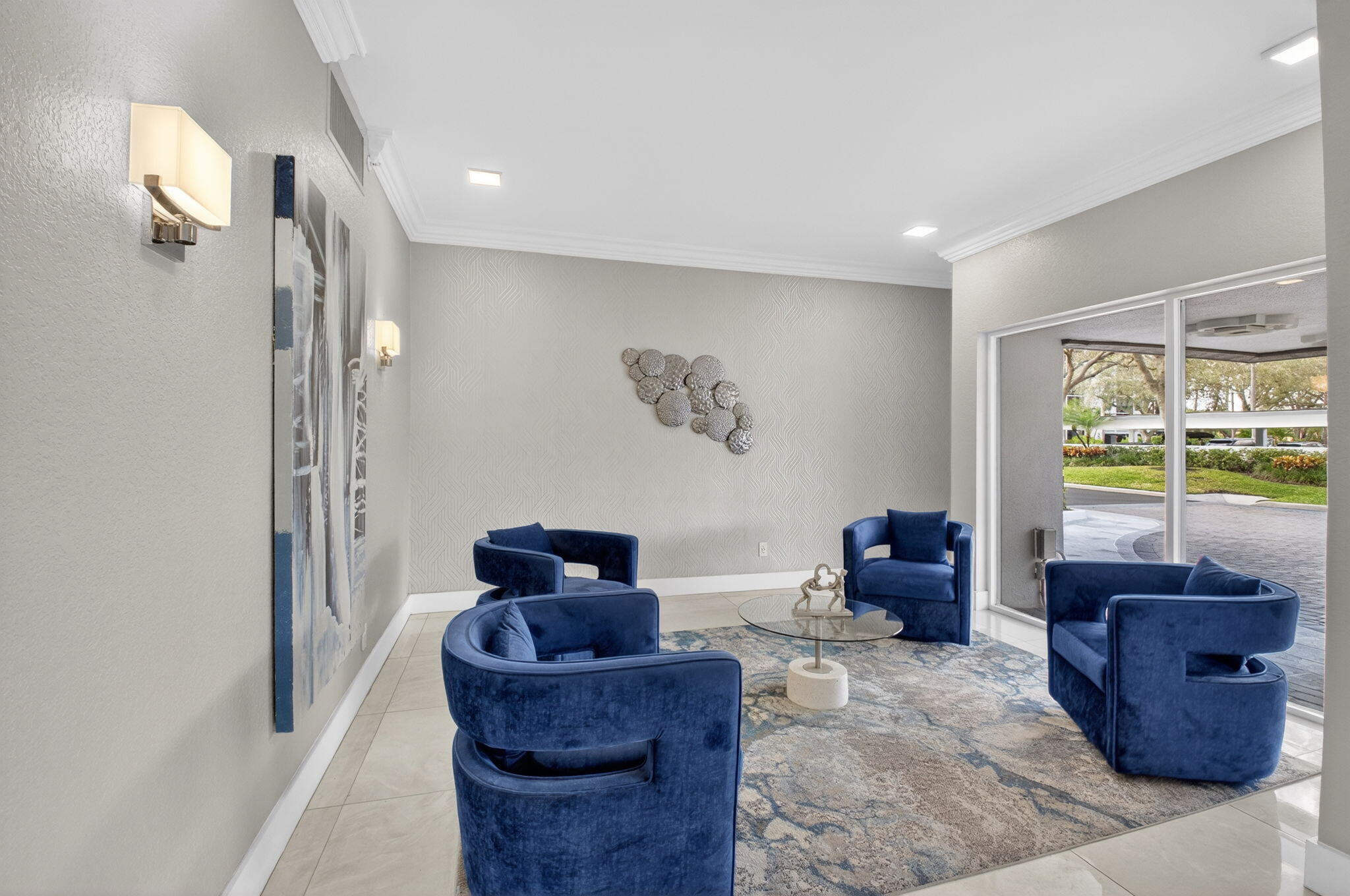 LAKEWOOD MID-RISE BOCA WEST - Residential