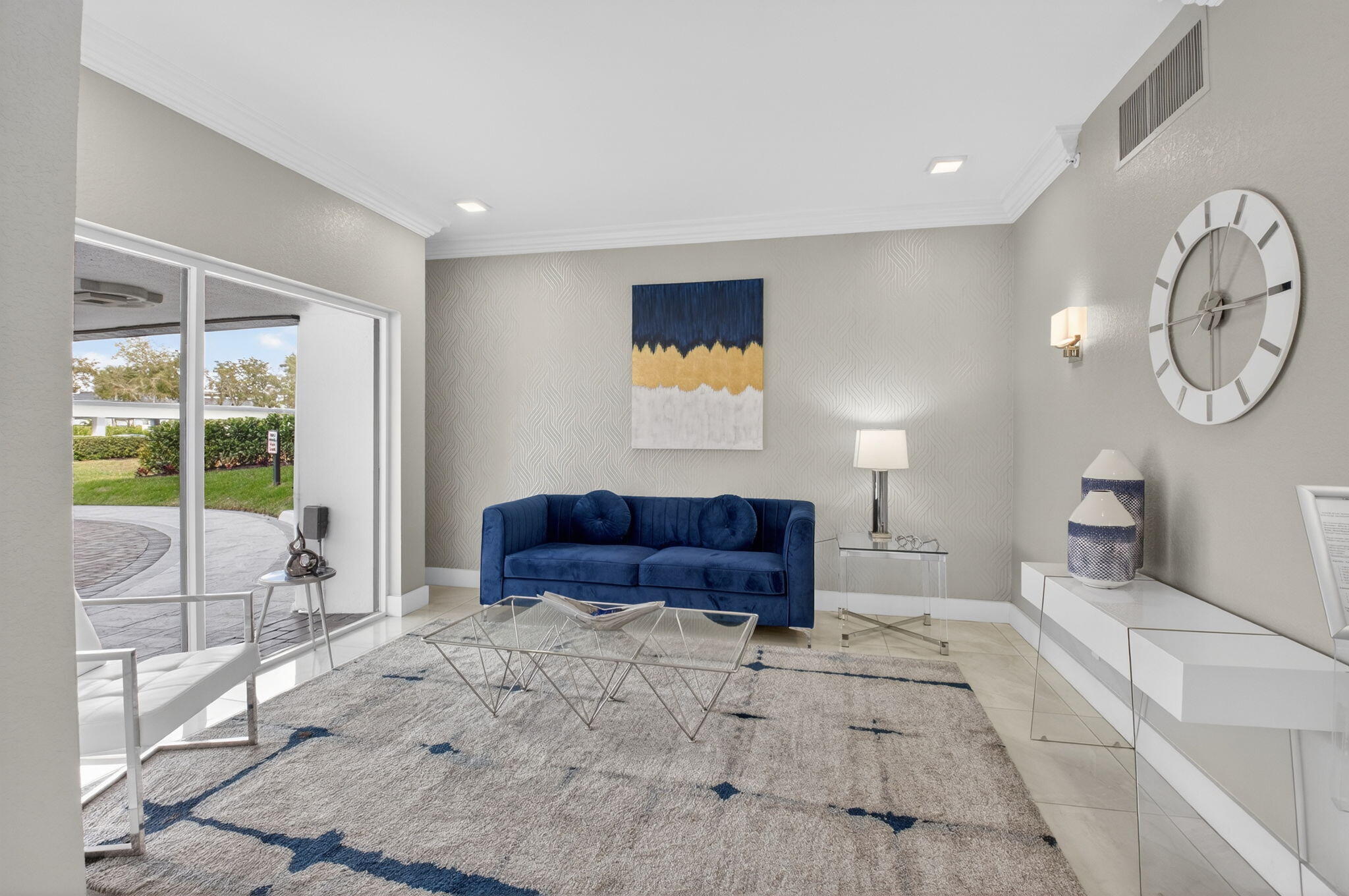 LAKEWOOD MID-RISE BOCA WEST - Residential