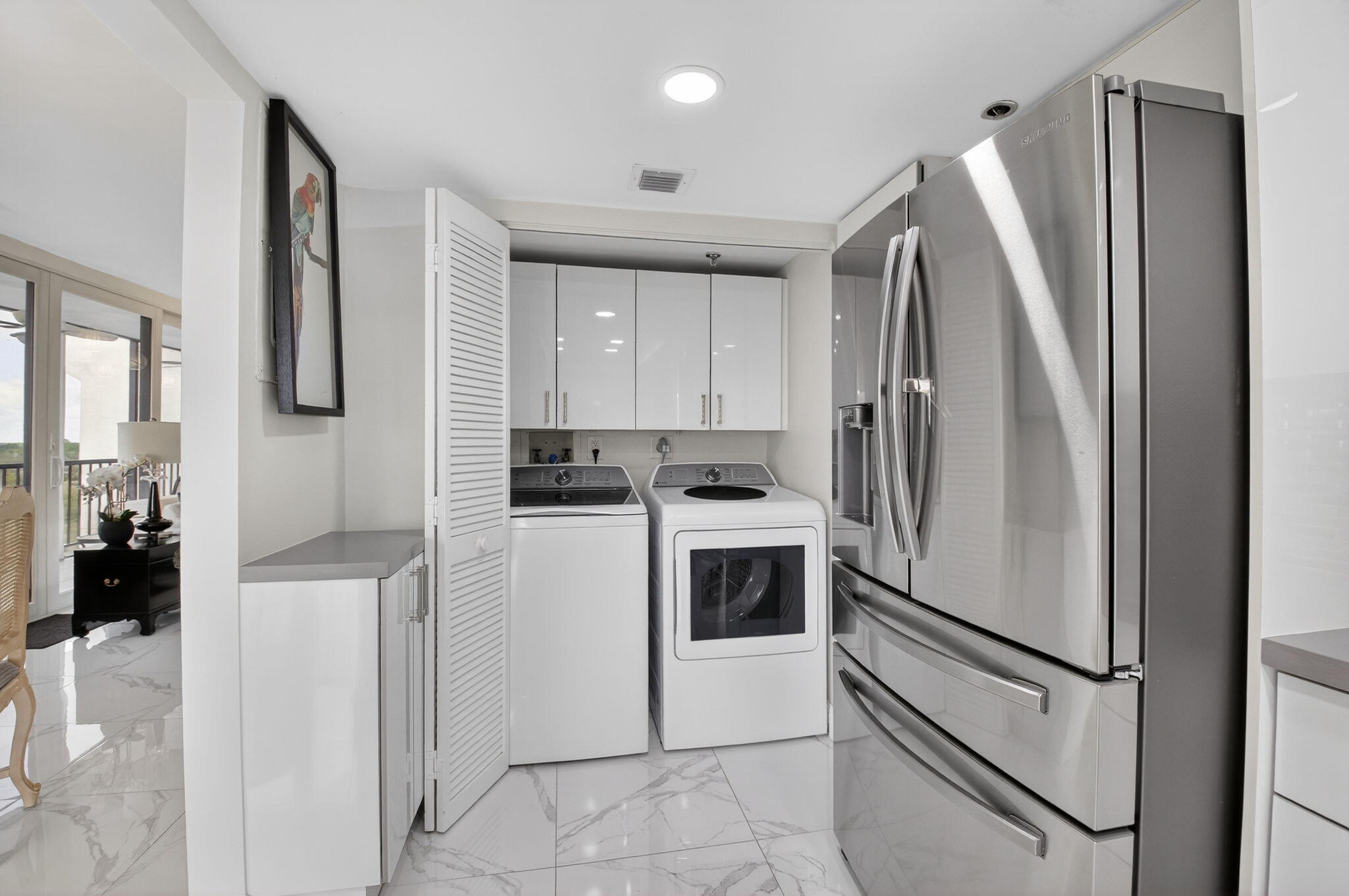 LAKEWOOD MID-RISE BOCA WEST - Residential