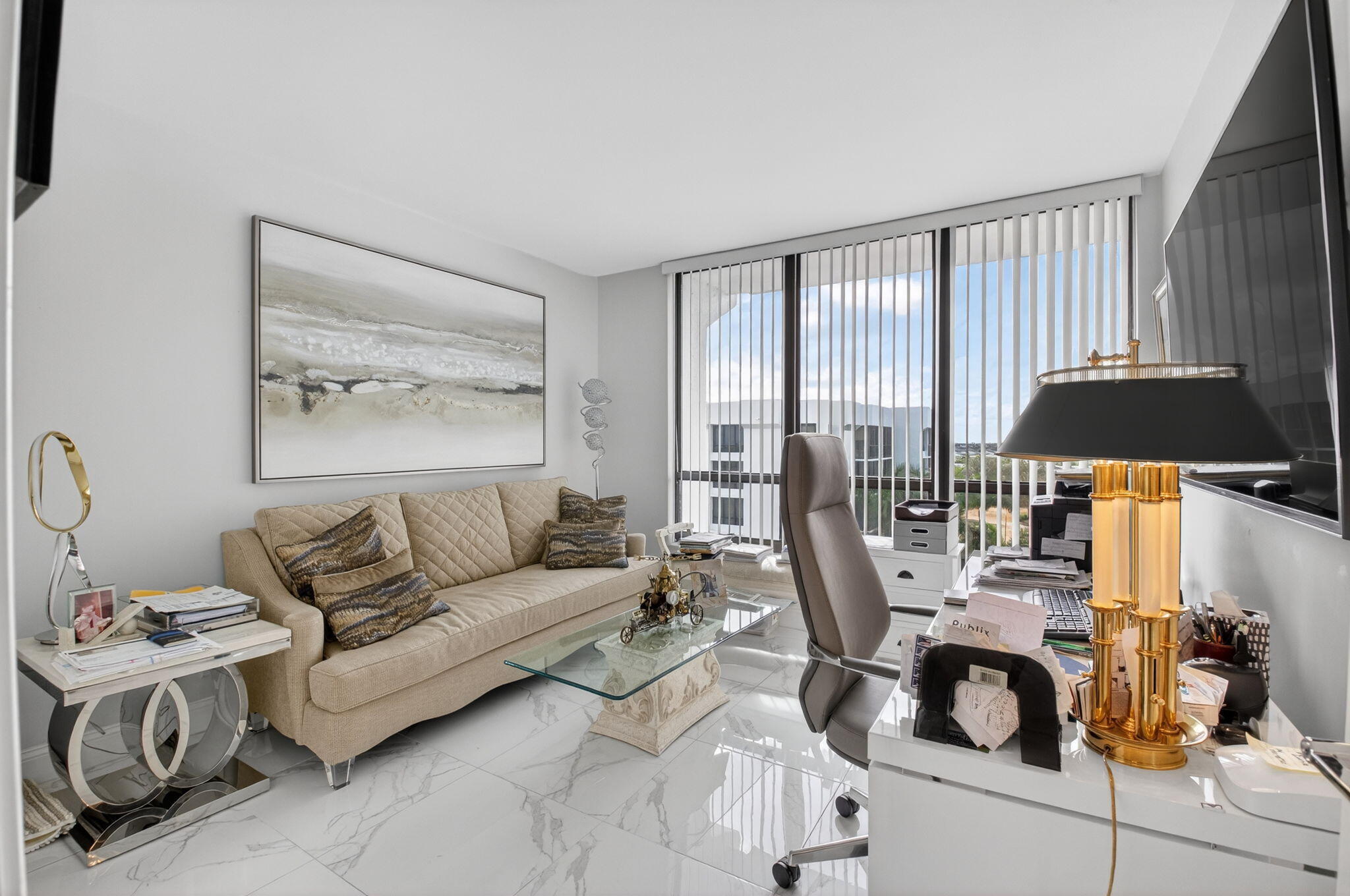 LAKEWOOD MID-RISE BOCA WEST - Residential