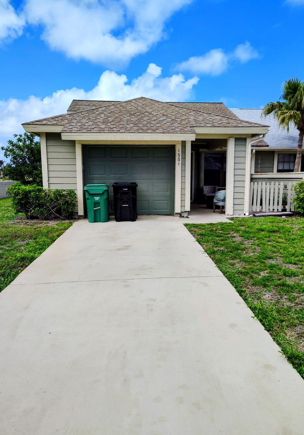Photo of 1501 SE Dewberry Court, Port Saint Lucie, FL 34952 (MLS # B26011451)