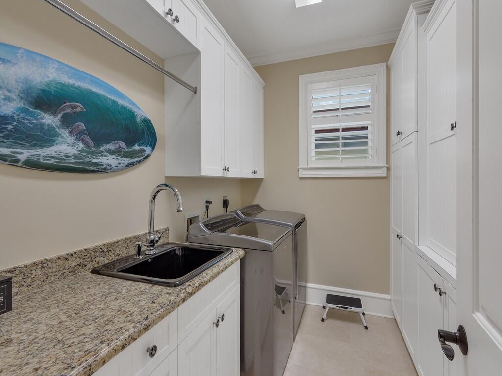 CARLTON VERO BEACH - Residential