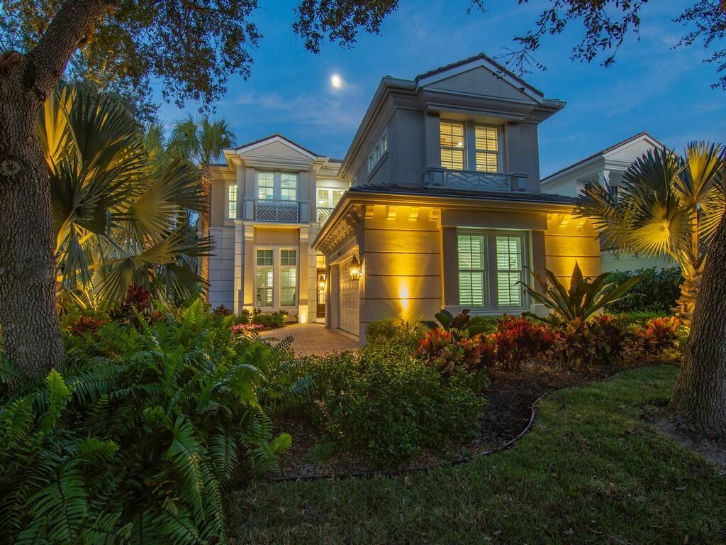 CARLTON VERO BEACH - Residential
