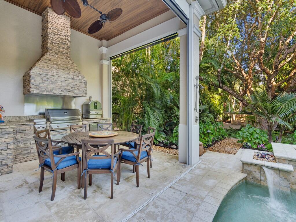 CARLTON VERO BEACH - Residential