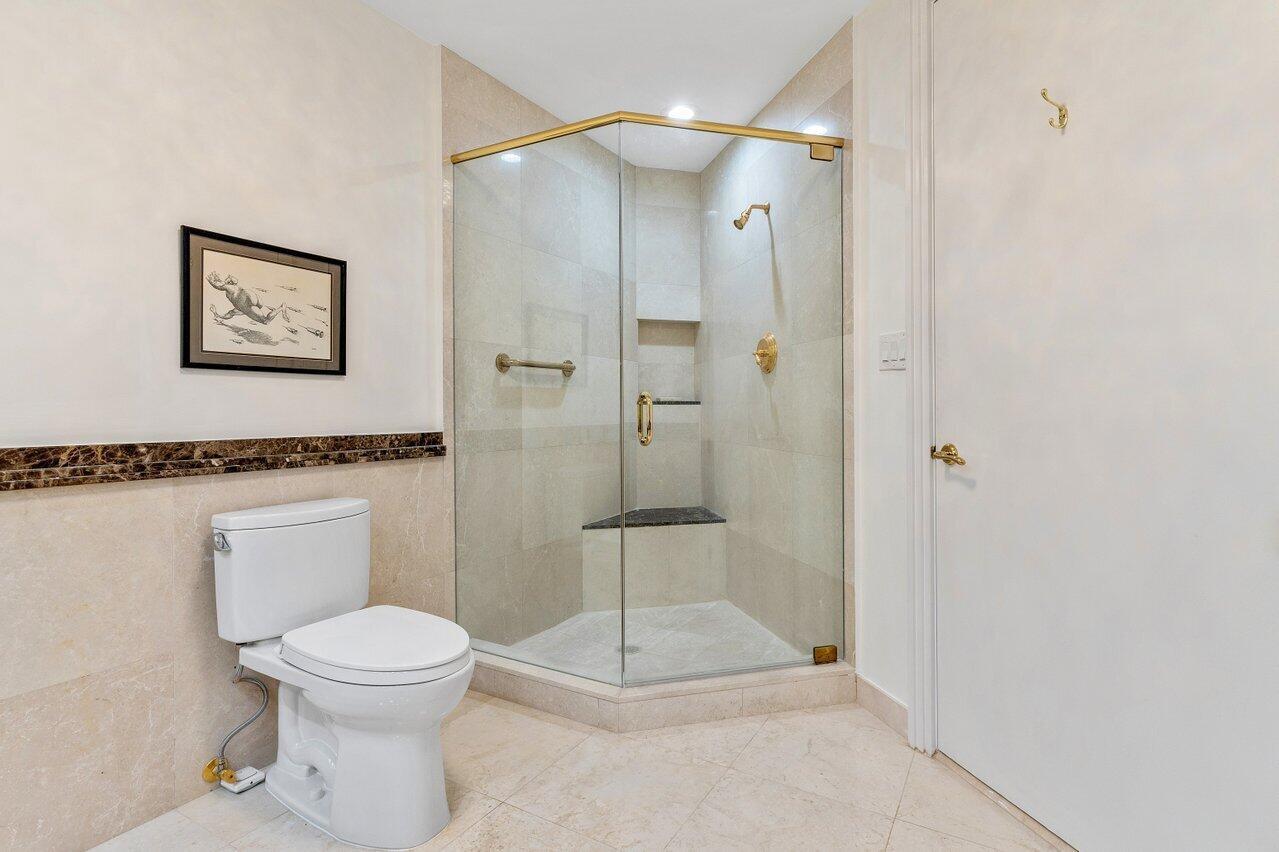 MIZNER GRAND COND - Residential