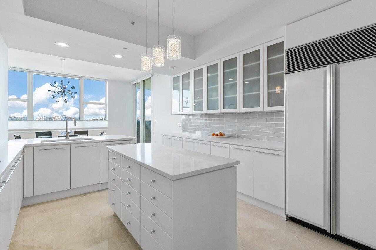 MIZNER GRAND COND - Residential