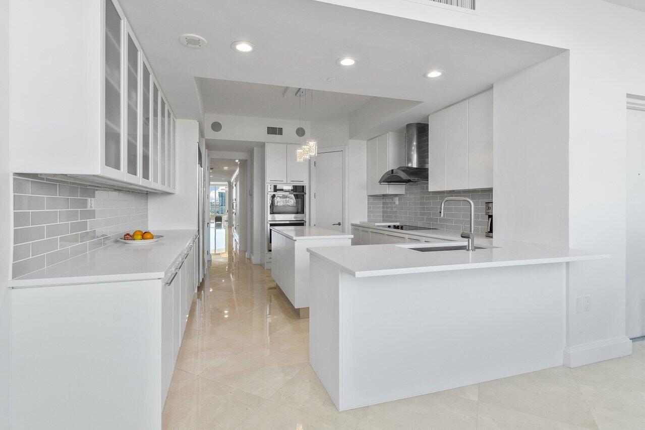 MIZNER GRAND COND - Residential