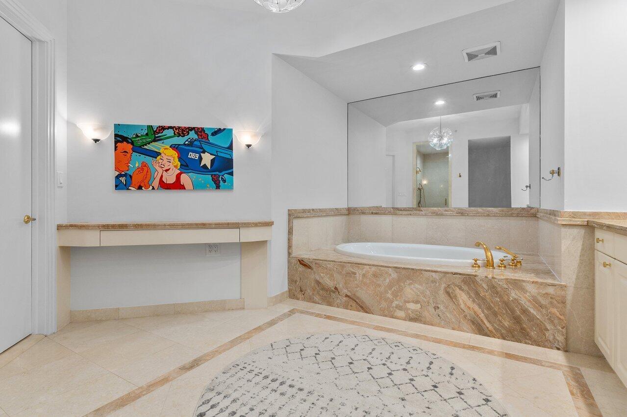 MIZNER GRAND COND - Residential