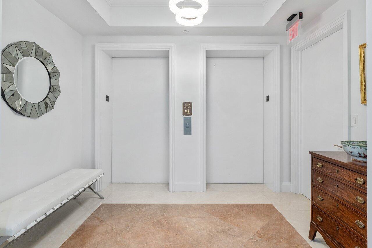 MIZNER GRAND COND - Residential