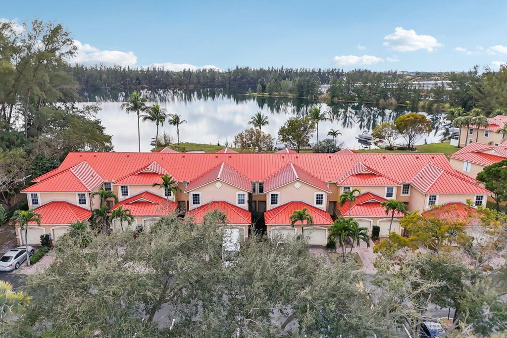 Photo of 4065 Crystal Lake Drive, Deerfield Beach, FL 33064 (MLS # R11161420)