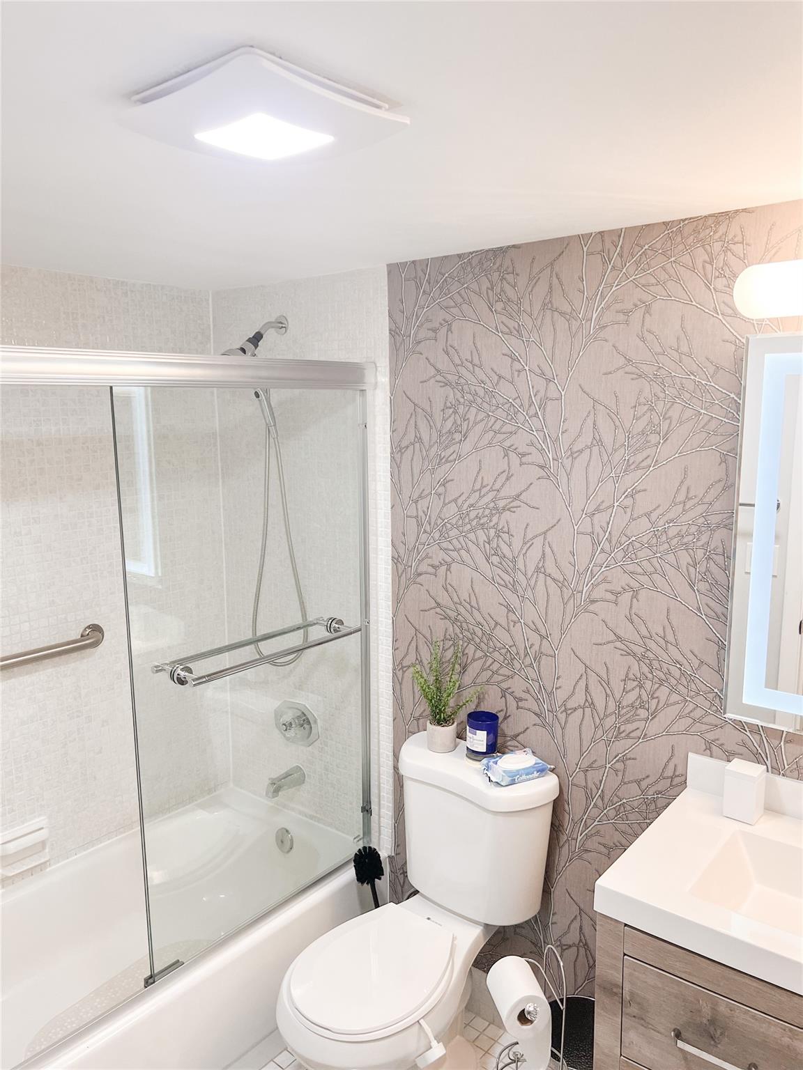 The Gardens Of Sabal Palm - Residential