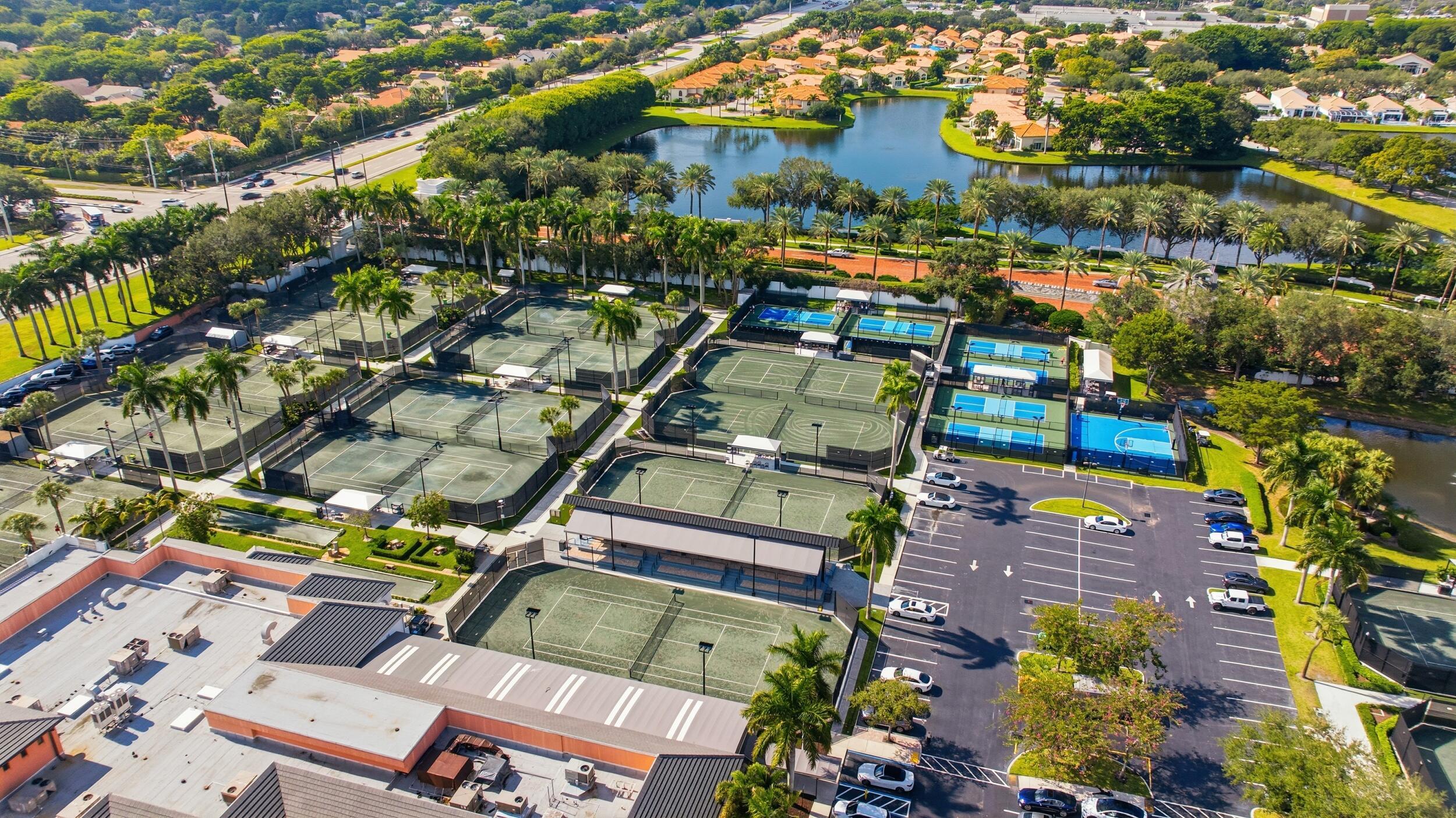 BANYANS OF ARVIDA COUNTRY CLUB - Residential