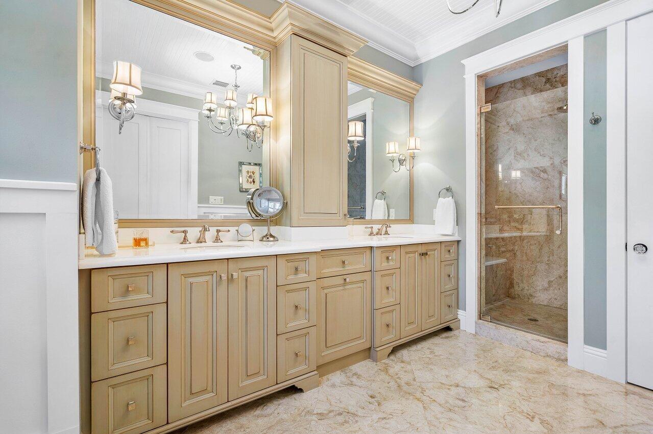 DELRAY BEACH ESPLANADE - Residential