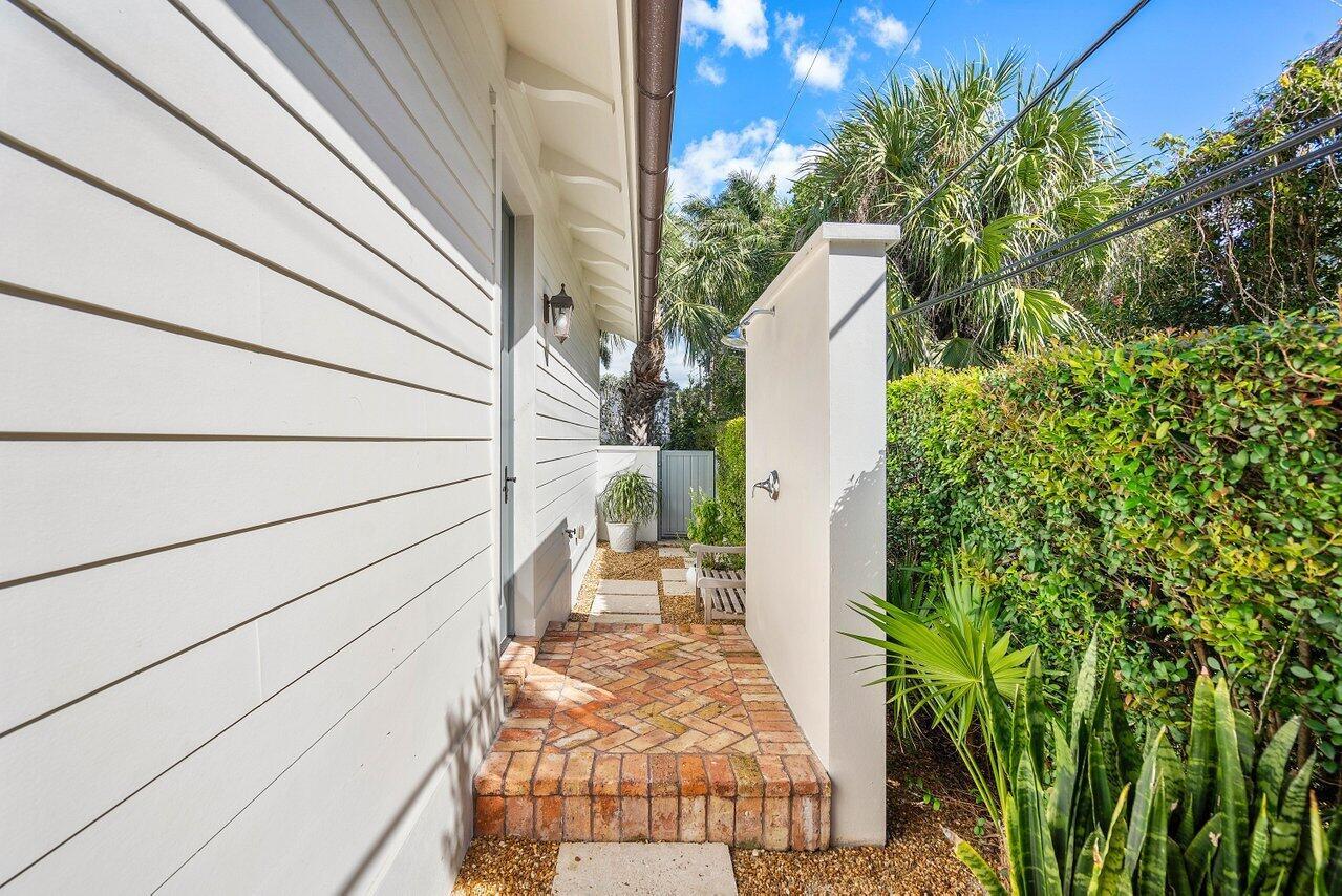 DELRAY BEACH ESPLANADE - Residential