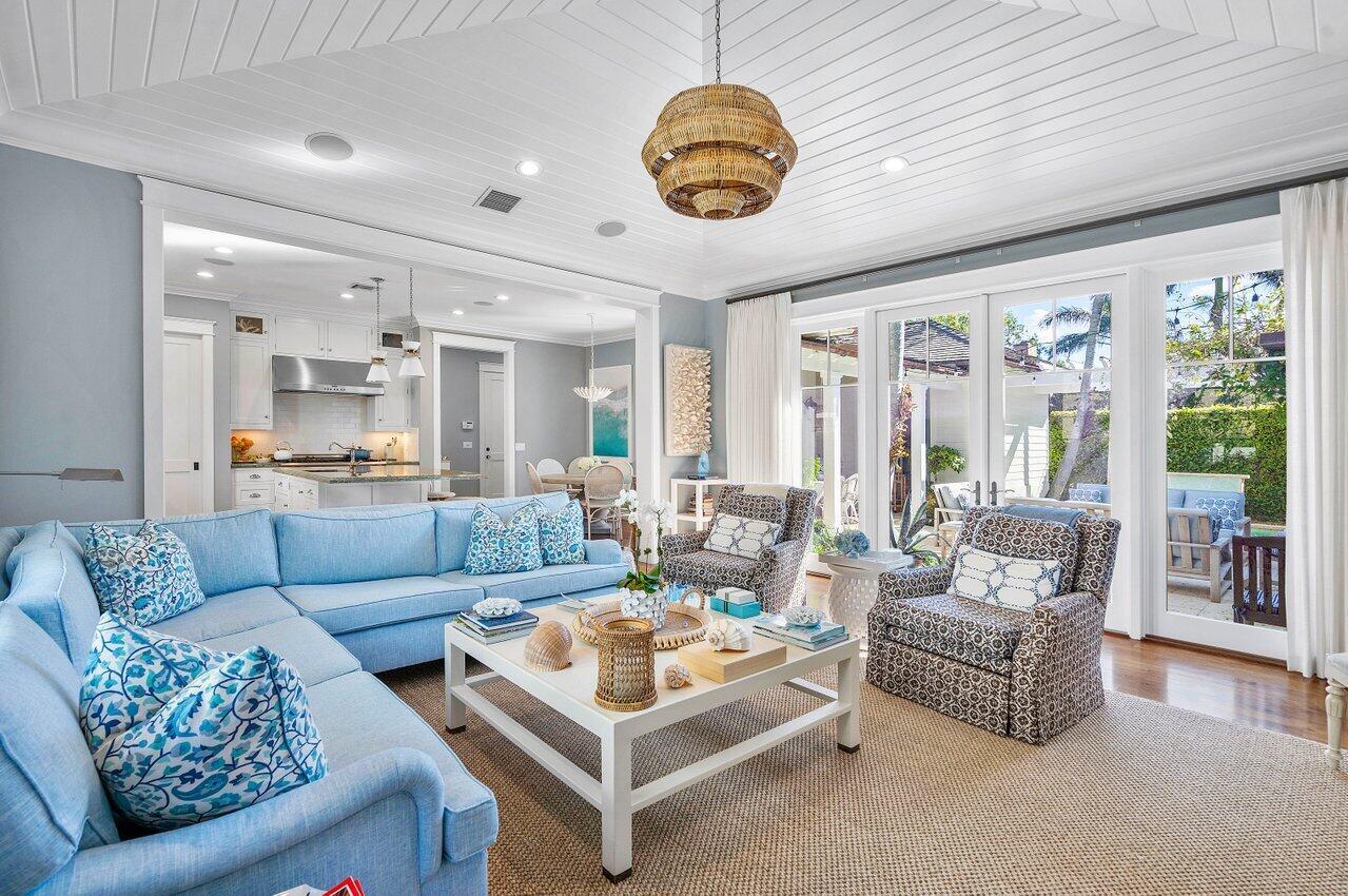 DELRAY BEACH ESPLANADE - Residential