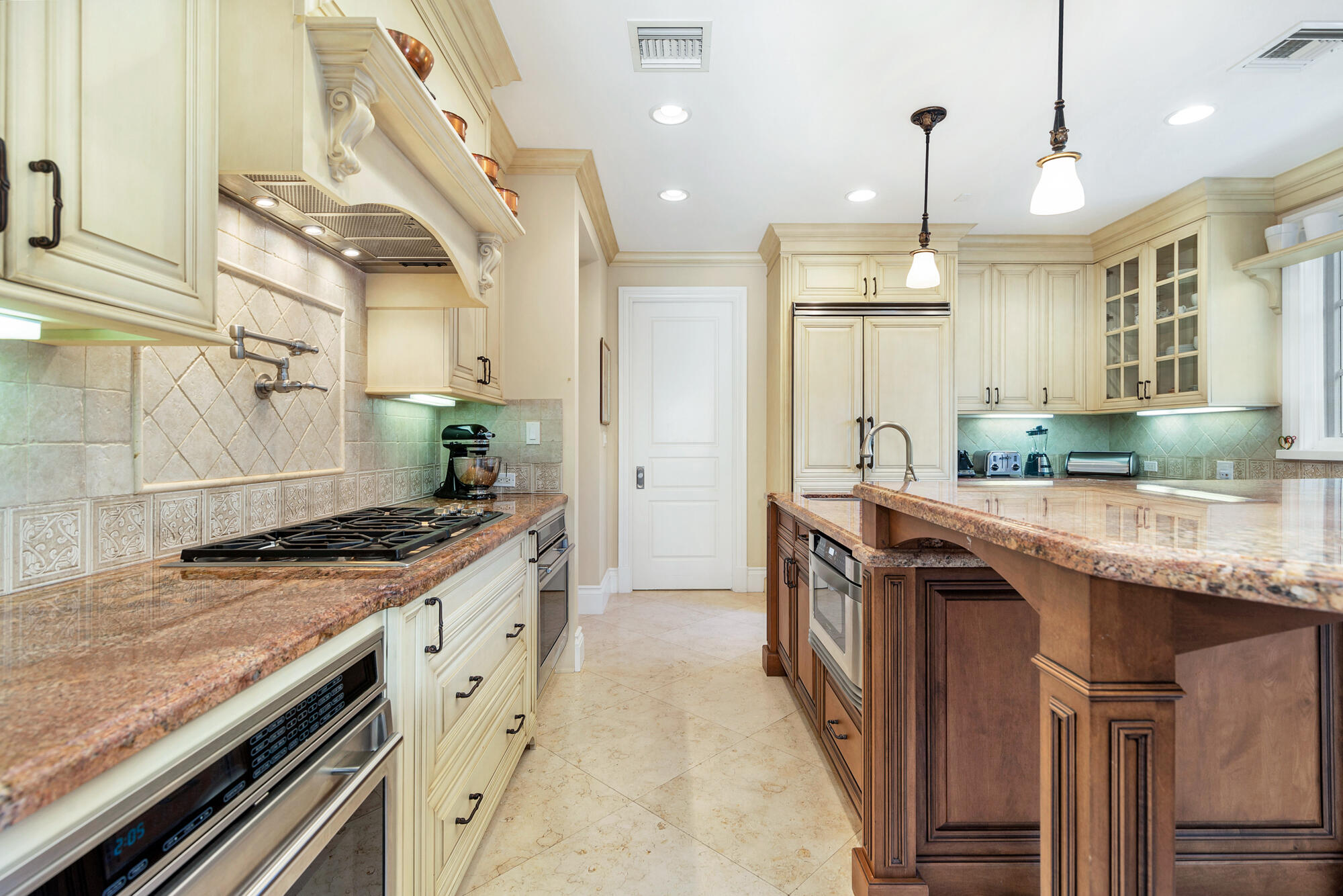 ESPLANADE ESTATES - Residential