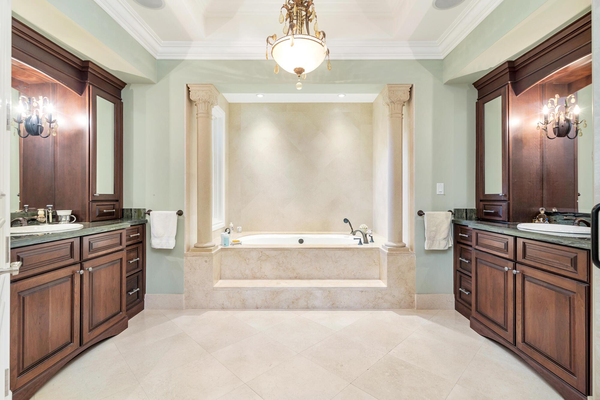 ESPLANADE ESTATES - Residential