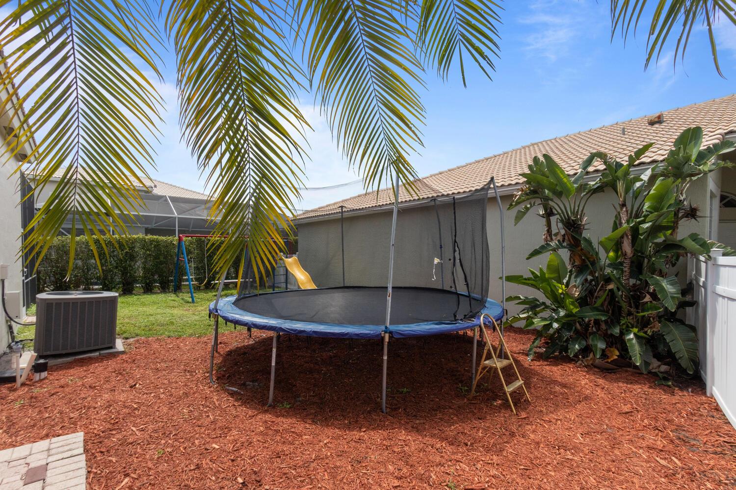 COSTA BRAVA - Residential