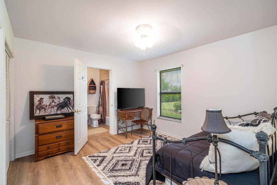 SOUTH SHORE 1 OF WELLINGTON - Residential Lease