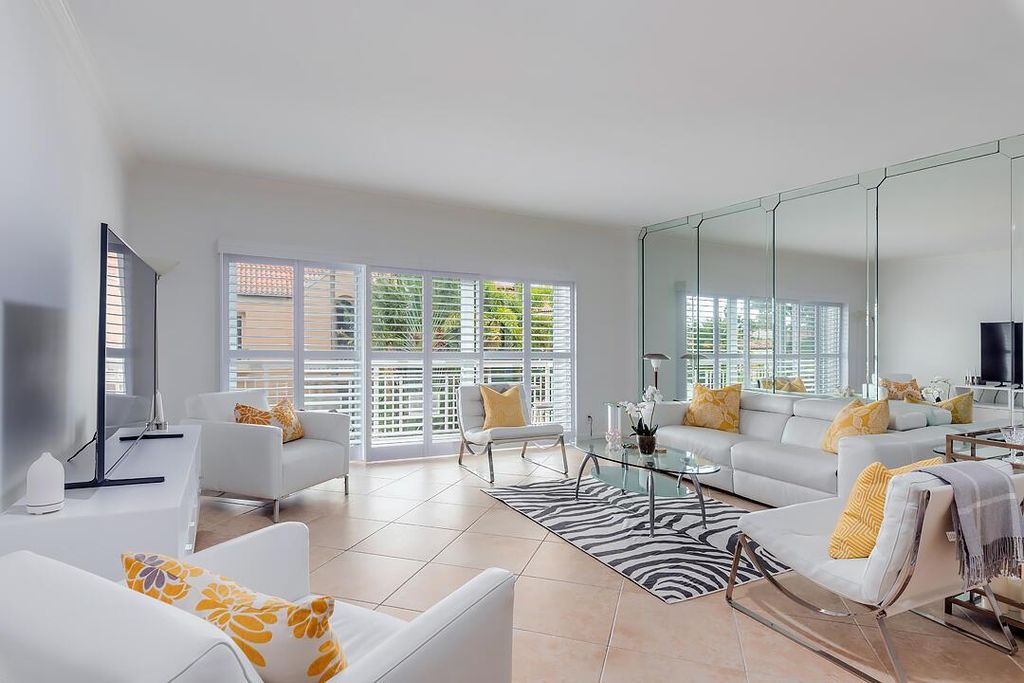 Photo of 250 Bradley Place #301, Palm Beach, FL 33480 (MLS # R11082533)