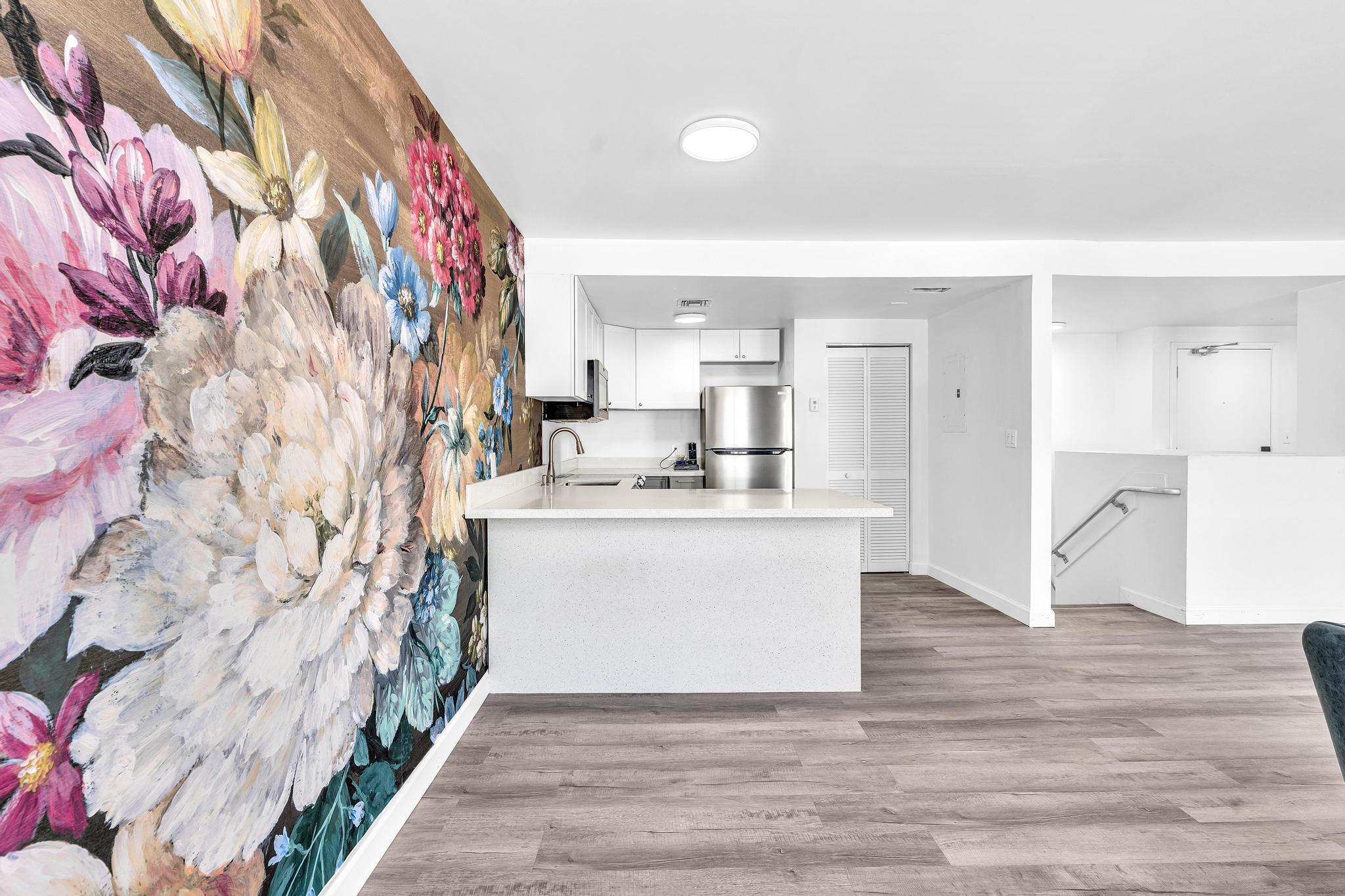THE DRAKE CONDO - Residential