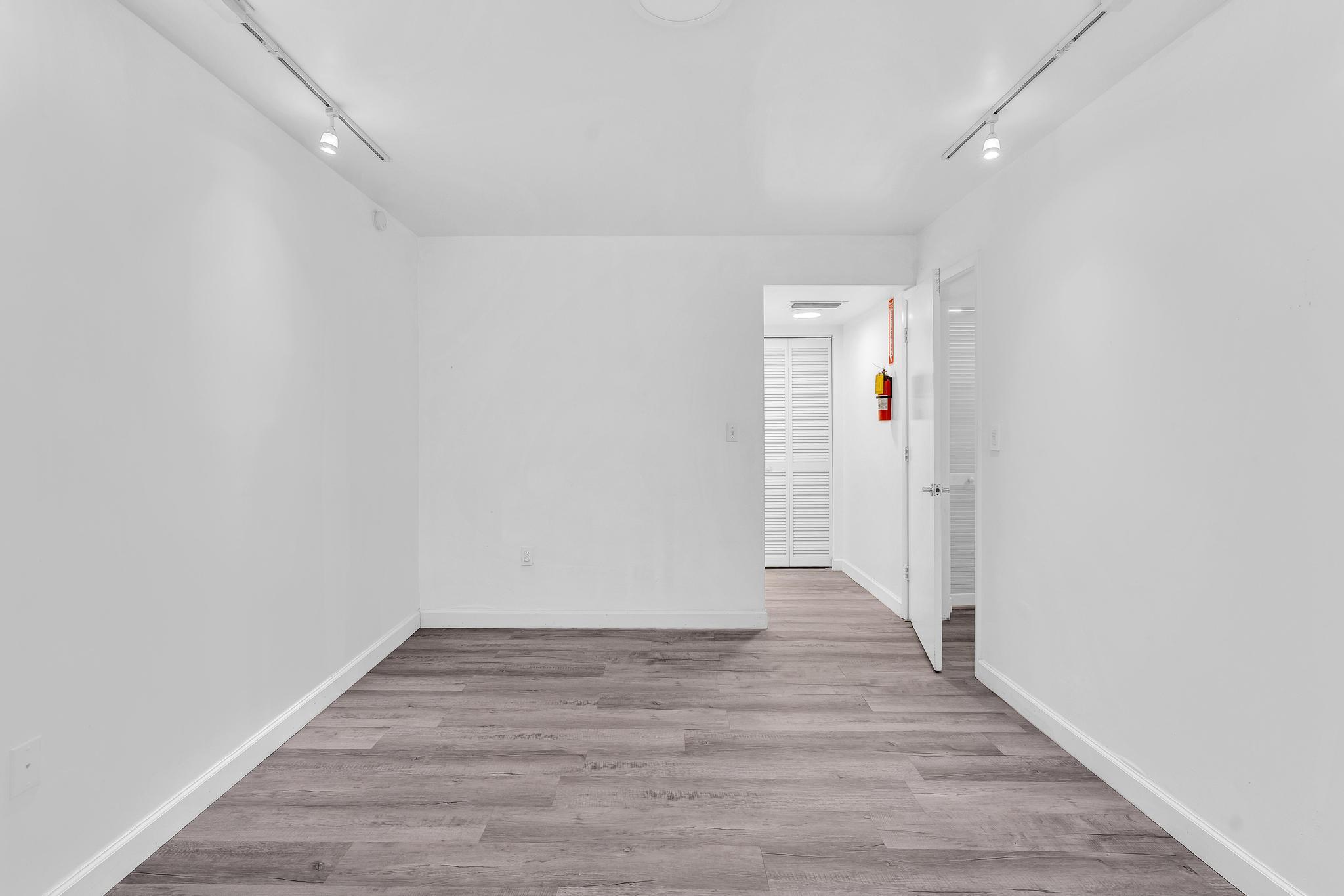 THE DRAKE CONDO - Residential