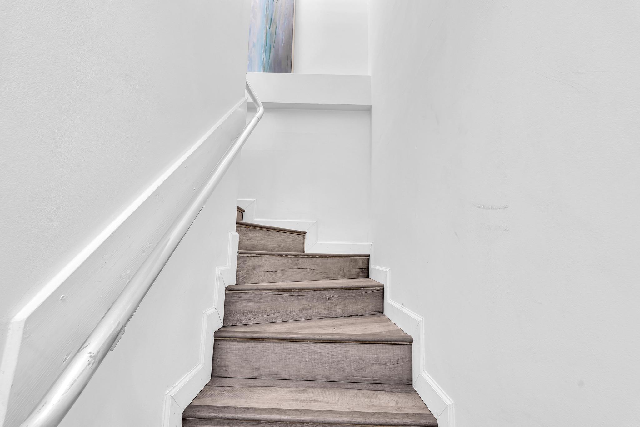 THE DRAKE CONDO - Residential