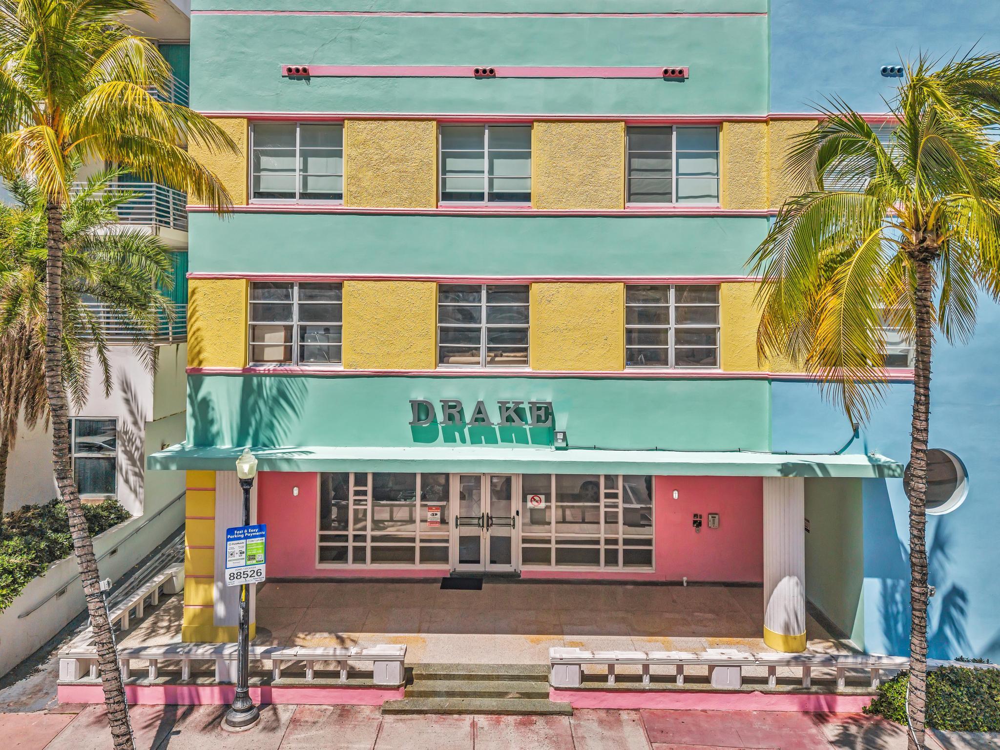 THE DRAKE CONDO - Residential