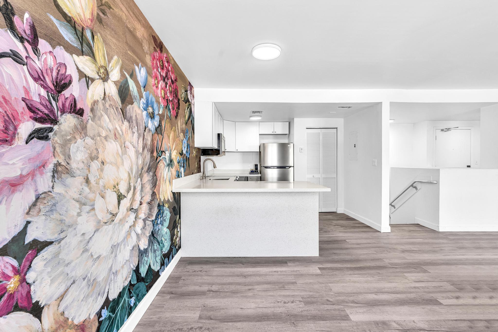 THE DRAKE CONDO - Residential